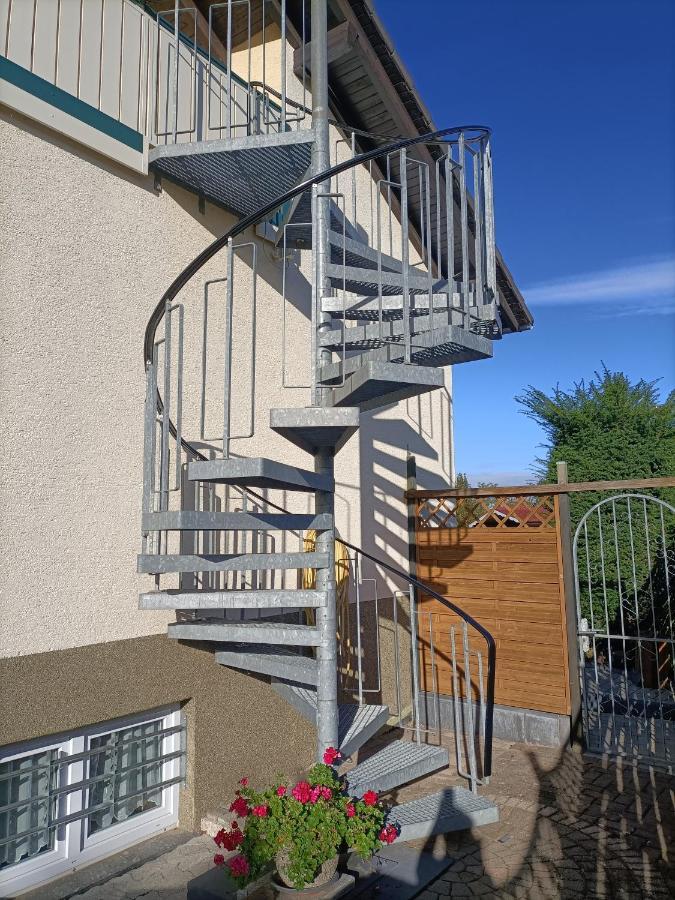 Appartamento Haus Heidrun Dolgesheim Esterno foto